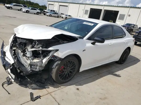 4T1B11HK8KU712619 2019 TOYOTA CAMRY - Image 1