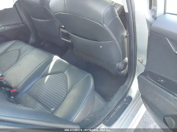 4T1B11HK8KU718792 2019 TOYOTA CAMRY - Image 8