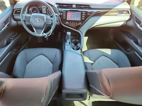4T1B11HK8KU724138 2019 TOYOTA CAMRY - Image 8