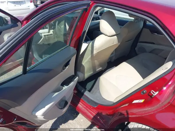 4T1B11HK8KU725550 2019 TOYOTA CAMRY - Image 8