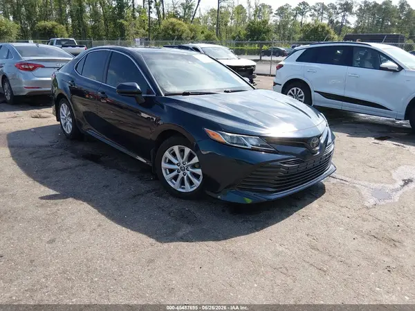 4T1B11HK8KU732630 2019 TOYOTA CAMRY - Image 1