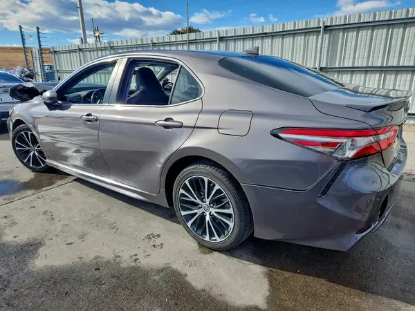 4T1B11HK8KU736628 2019 TOYOTA CAMRY - Image 2