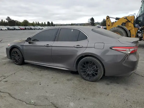 4T1B11HK8KU737715 2019 TOYOTA CAMRY - Image 2