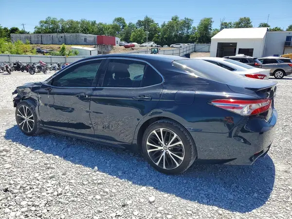 4T1B11HK8KU739223 2019 TOYOTA CAMRY - Image 2