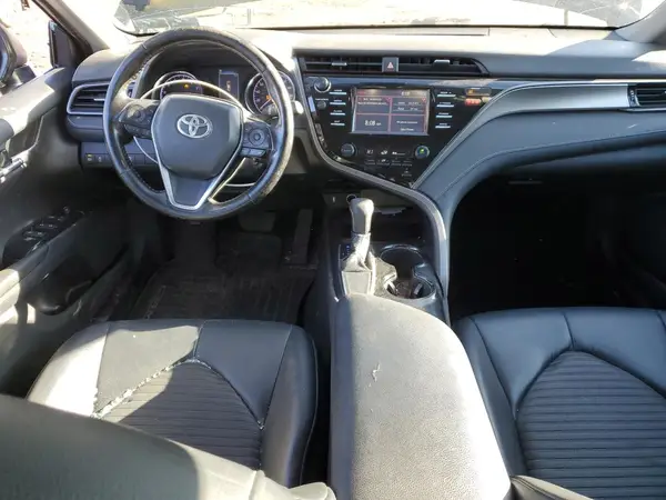 4T1B11HK8KU742137 2019 TOYOTA CAMRY - Image 8