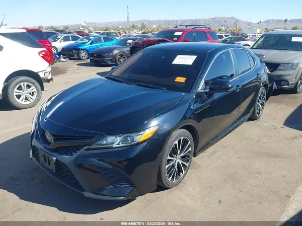 4T1B11HK8KU745300 2019 TOYOTA CAMRY - Image 2