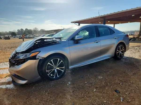 4T1B11HK8KU750061 2019 TOYOTA CAMRY - Image 1