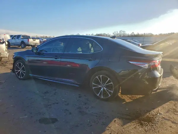 4T1B11HK8KU755681 2019 TOYOTA CAMRY - Image 2