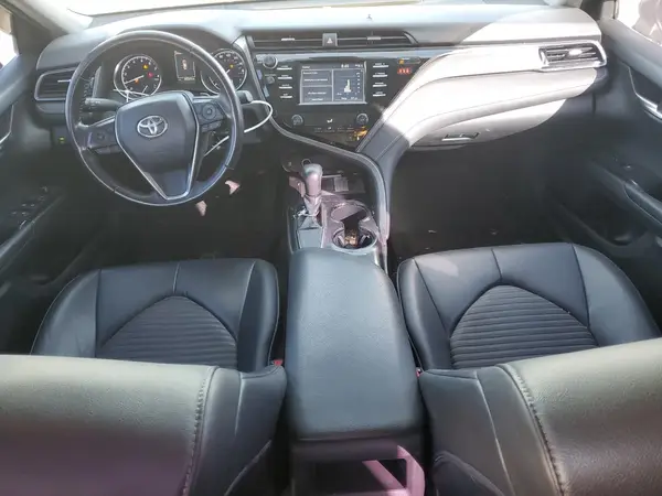 4T1B11HK8KU760220 2019 TOYOTA CAMRY - Image 8
