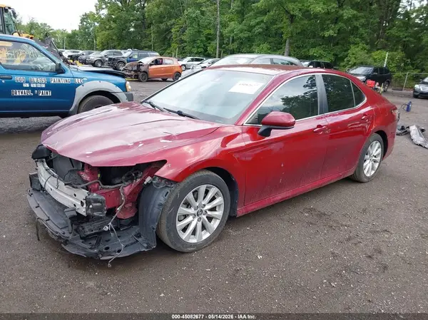 4T1B11HK8KU762291 2019 TOYOTA CAMRY - Image 2