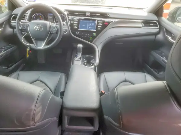 4T1B11HK8KU762520 2019 TOYOTA CAMRY - Image 8