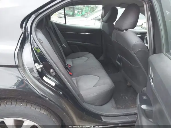 4T1B11HK8KU768379 2019 TOYOTA CAMRY - Image 8