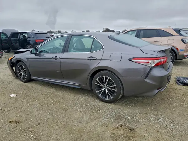 4T1B11HK8KU769841 2019 TOYOTA CAMRY - Image 2
