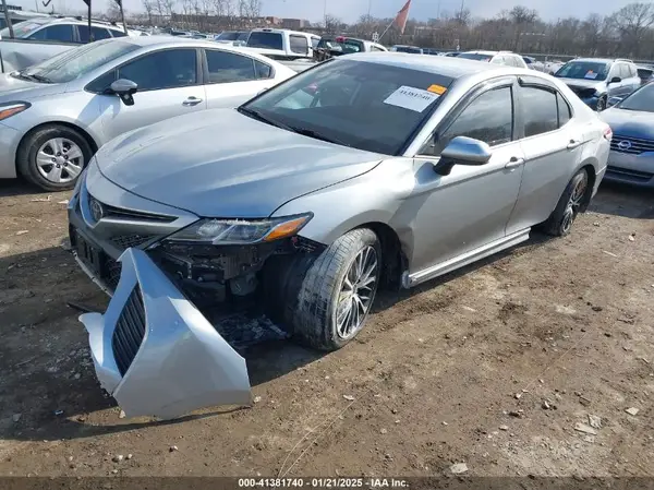 4T1B11HK8KU775123 2019 TOYOTA CAMRY - Image 2