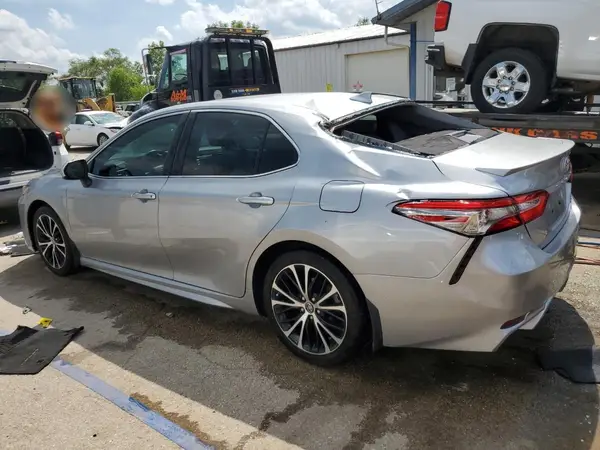 4T1B11HK8KU779012 2019 TOYOTA CAMRY - Image 2