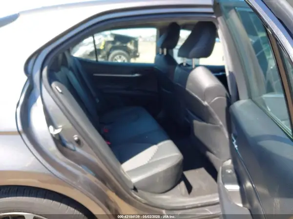 4T1B11HK8KU780550 2019 TOYOTA CAMRY - Image 8