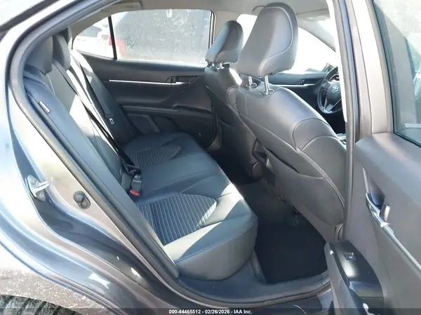 4T1B11HK8KU780659 2019 TOYOTA CAMRY - Image 8