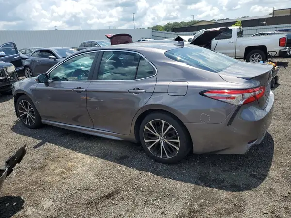 4T1B11HK8KU782184 2019 TOYOTA CAMRY - Image 2