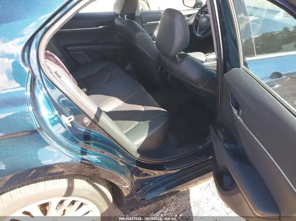 4T1B11HK8KU788311 2019 TOYOTA CAMRY - Image 8