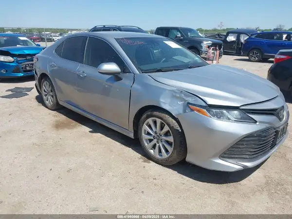 4T1B11HK8KU789295 2019 TOYOTA CAMRY - Image 1