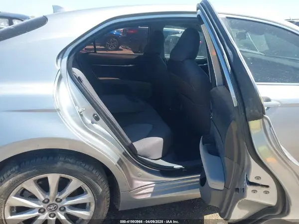 4T1B11HK8KU789295 2019 TOYOTA CAMRY - Image 8