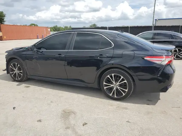 4T1B11HK8KU791600 2019 TOYOTA CAMRY - Image 2