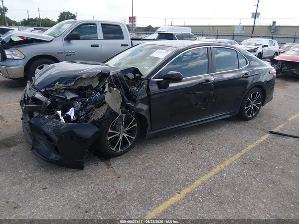 4T1B11HK8KU793296 2019 TOYOTA CAMRY - Image 2