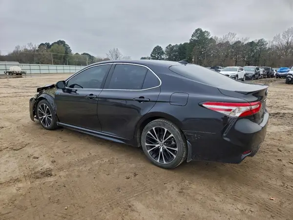 4T1B11HK8KU796716 2019 TOYOTA CAMRY - Image 2