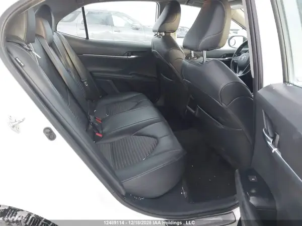 4T1B11HK8KU802126 2019 TOYOTA CAMRY - Image 8