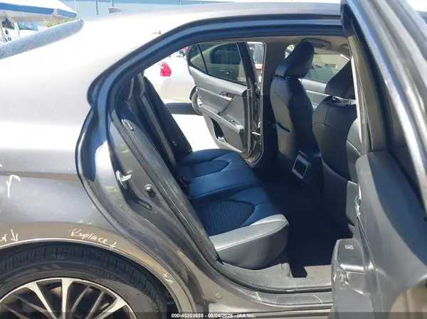 4T1B11HK8KU804054 2019 TOYOTA CAMRY - Image 8
