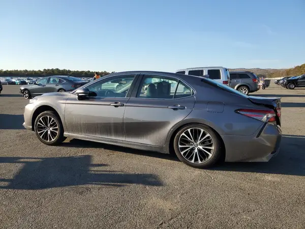 4T1B11HK8KU804376 2019 TOYOTA CAMRY - Image 2
