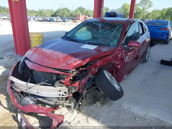 4T1B11HK8KU804619 2019 TOYOTA CAMRY - Image 2