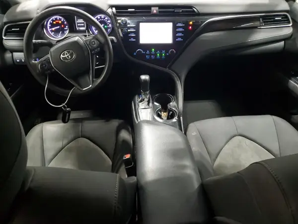 4T1B11HK8KU805897 2019 TOYOTA CAMRY - Image 8