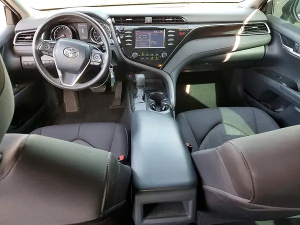 4T1B11HK8KU806385 2019 TOYOTA CAMRY - Image 8