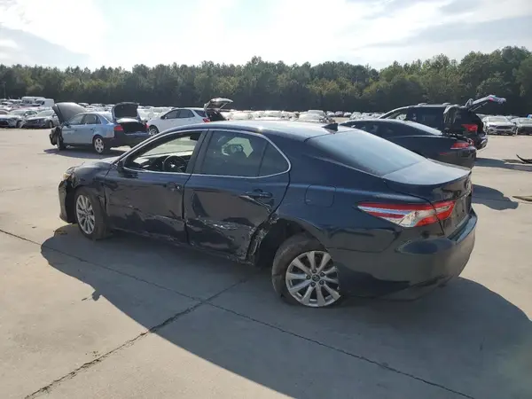 4T1B11HK8KU822036 2019 TOYOTA CAMRY - Image 2