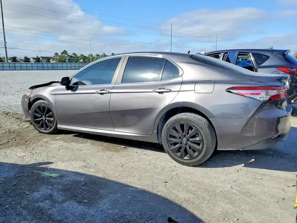 4T1B11HK8KU824501 2019 TOYOTA CAMRY - Image 2