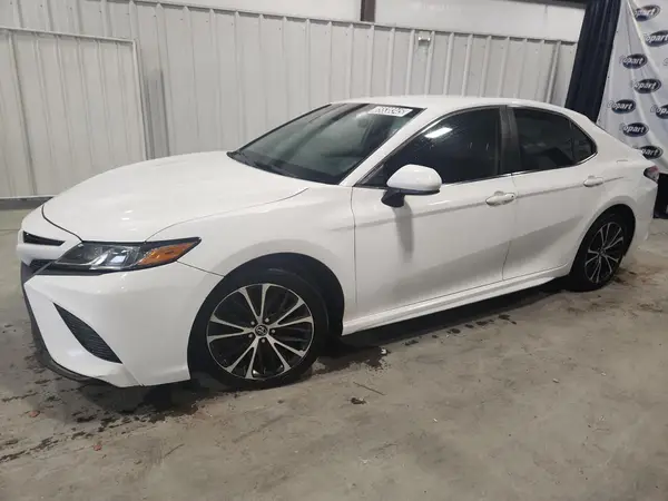 4T1B11HK8KU827110 2019 TOYOTA CAMRY - Image 1