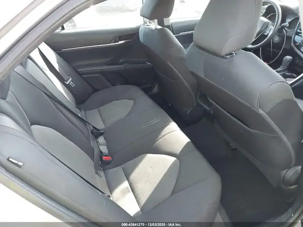 4T1B11HK8KU830718 2019 TOYOTA CAMRY - Image 8