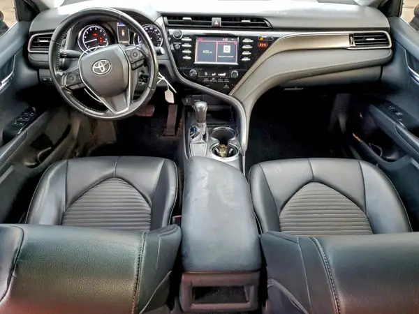 4T1B11HK8KU831321 2019 TOYOTA CAMRY - Image 8