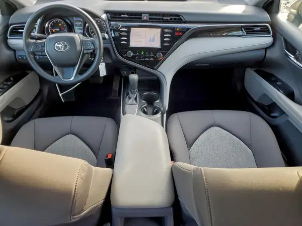 4T1B11HK8KU831884 2019 TOYOTA CAMRY - Image 8