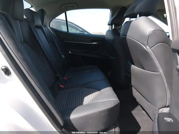 4T1B11HK8KU834476 2019 TOYOTA CAMRY - Image 8