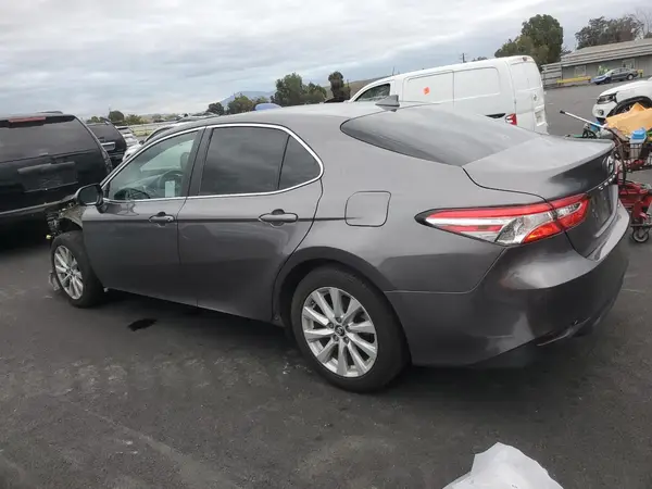 4T1B11HK8KU838947 2019 TOYOTA CAMRY - Image 2