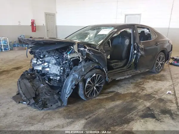 4T1B11HK8KU842044 2019 TOYOTA CAMRY - Image 2