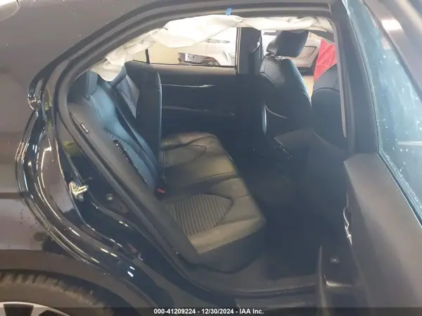 4T1B11HK8KU842044 2019 TOYOTA CAMRY - Image 8