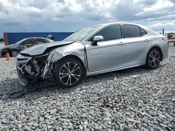4T1B11HK8KU842237 2019 TOYOTA CAMRY - Image 1
