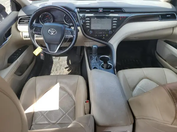 4T1B11HK8KU843114 2019 TOYOTA CAMRY - Image 8