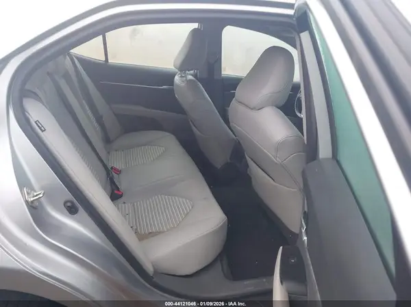 4T1B11HK8KU843467 2019 TOYOTA CAMRY - Image 8