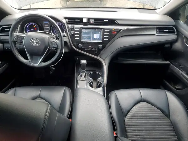4T1B11HK8KU845476 2019 TOYOTA CAMRY - Image 8