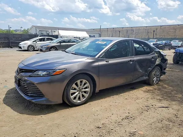 4T1B11HK8KU850032 2019 TOYOTA CAMRY - Image 1