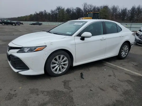 4T1B11HK8KU850788 2019 TOYOTA CAMRY - Image 1